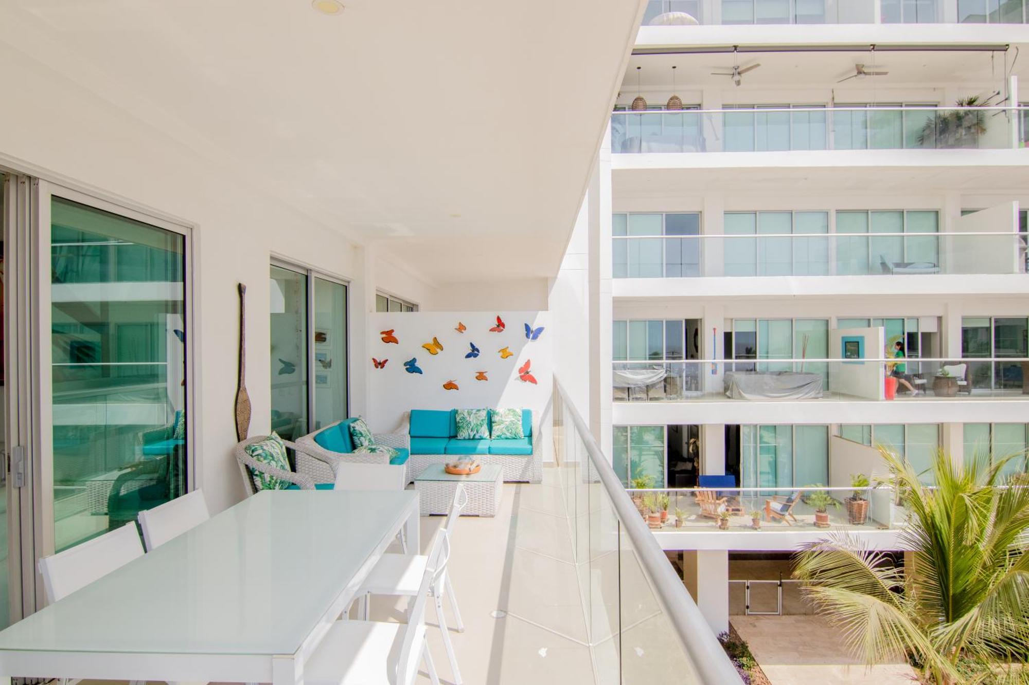 Morros Epic 2 Bedrooms Beachfront By Inmobiliaria Mfr *