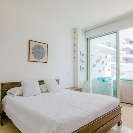 Apartment Morros Epic 2 Bedrooms Beachfront By Inmobiliaria Mfr *